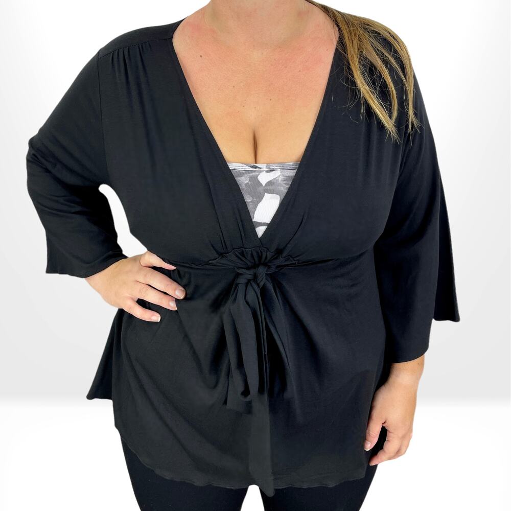 Shine New York Black V-Neck Long Sleeve Blouse